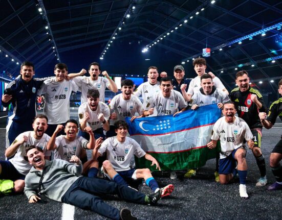 Seleção Uzbequistao ganha primeiro jogo